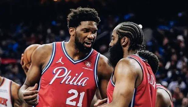 九游电脑版-荷甲窗口期走向成谜；奥兰多魔术伤情更新；球迷炸锅；阵容厚度经受考验(减字木兰花词牌十首)